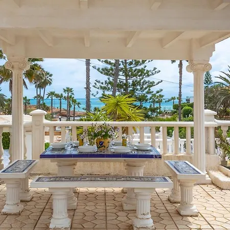 فيلة Fidalsa Mediterranean Beachfront *