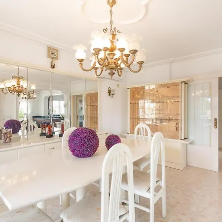 Fidalsa Mediterranean Beachfront فيلة