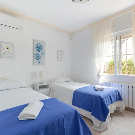 فيلة Fidalsa Mediterranean Beachfront بلايا فلامنكا